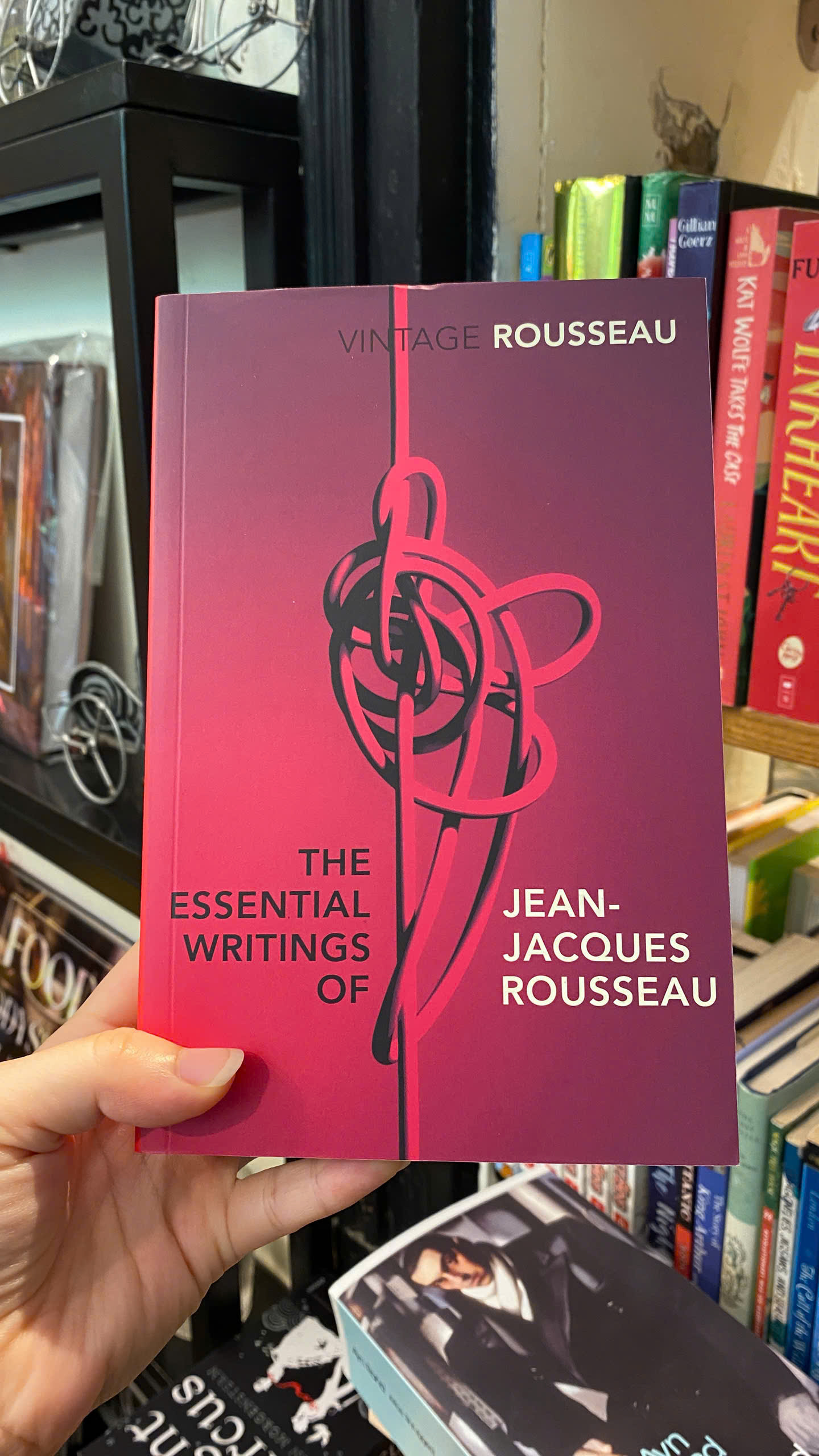 Sách - The Essential Writings by Jean - Jacques Rousseau | Philosophy / Ngoại văn nhập khẩu UK