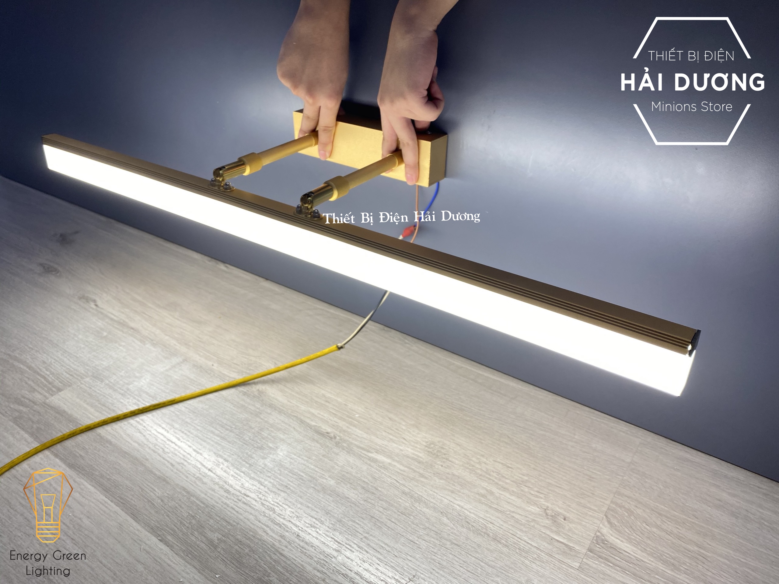 Đèn soi tranh - rọi gương Led Model 1032 80cm 12w 3 Chế Độ Ánh Sáng - Điều chỉnh được góc chiếu