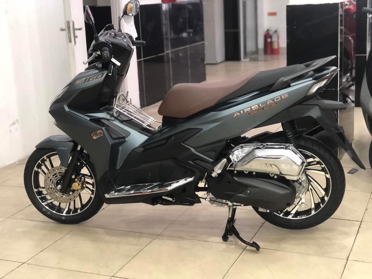 COMBO ỐP PHỤ KIỆN TRANG TRÍ DÙNG CHO ĐỜI XE AB 2022 2023 - 125 160cc CROM