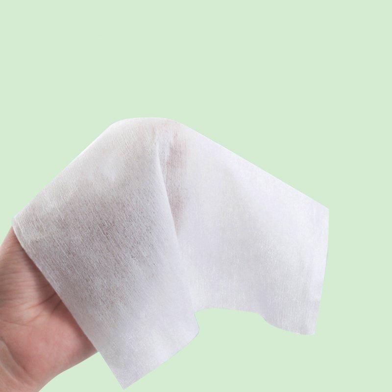 Bịch 64 chiếc khăn ướt mini bỏ túi tiện lợi