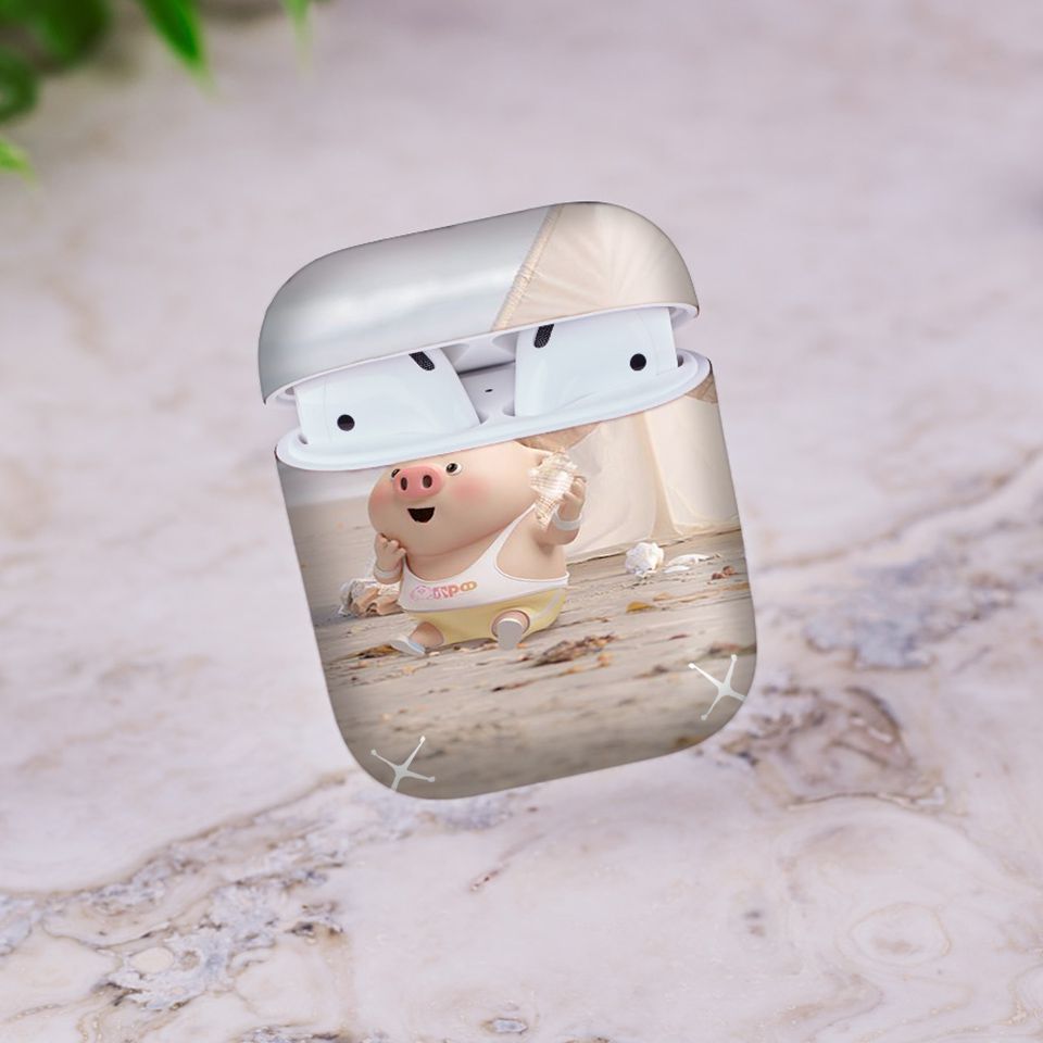 Miếng dán skin chống bẩn cho tai nghe AirPods in hình Heo con dễ thương - HEO2k19 - 018 (bản không dây 1 và 2)