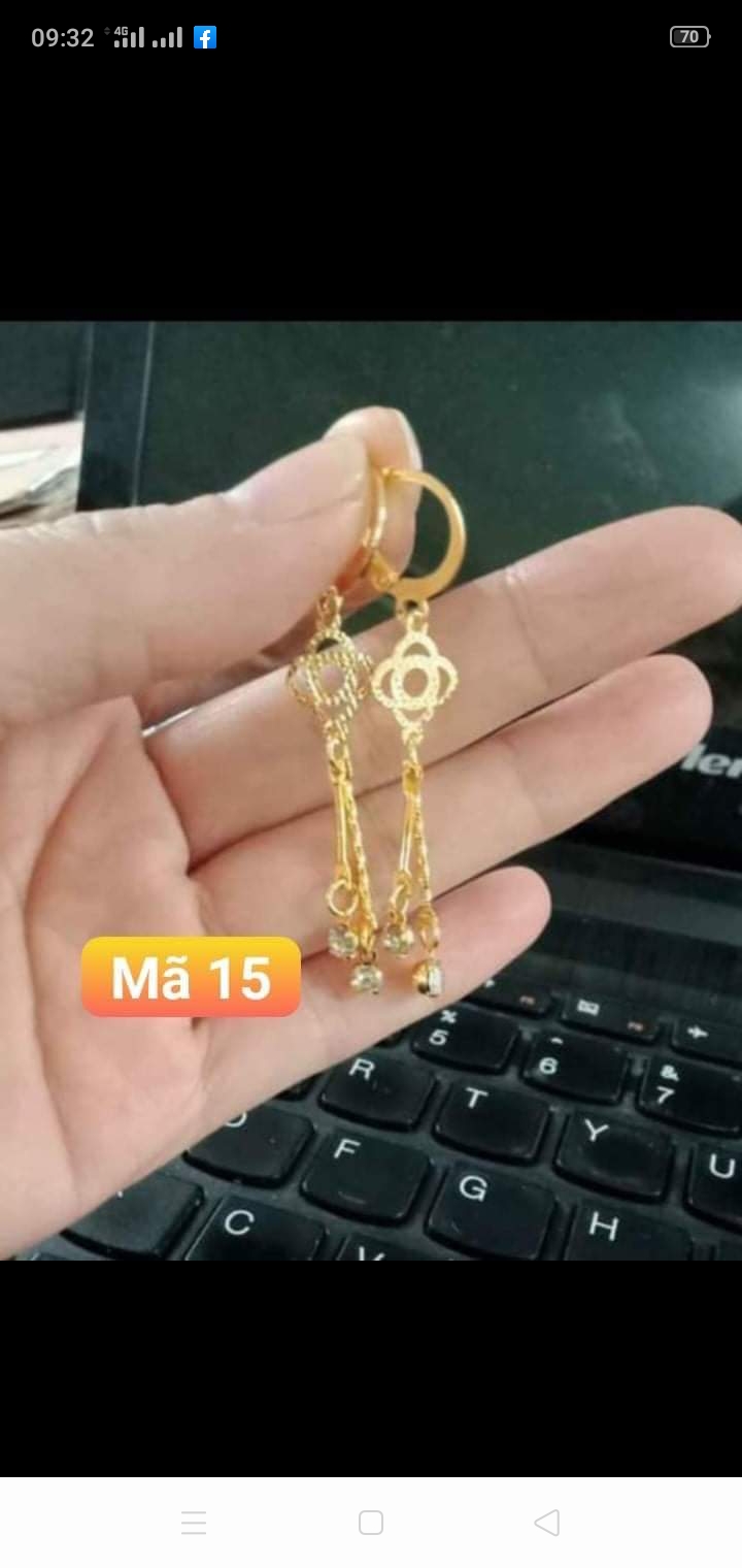 Bông tai_khuyên tại nữ tặng nhẫn như ảnh