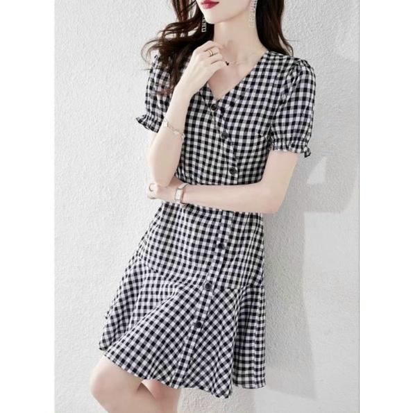 ĐẦM CARO ĐUÔI CÁ NẸP NÚT XEO