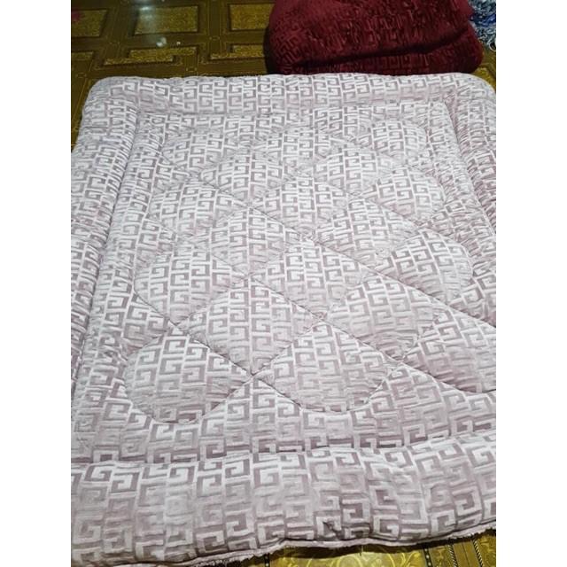 Chăn lông cừu chữ vạn 3D