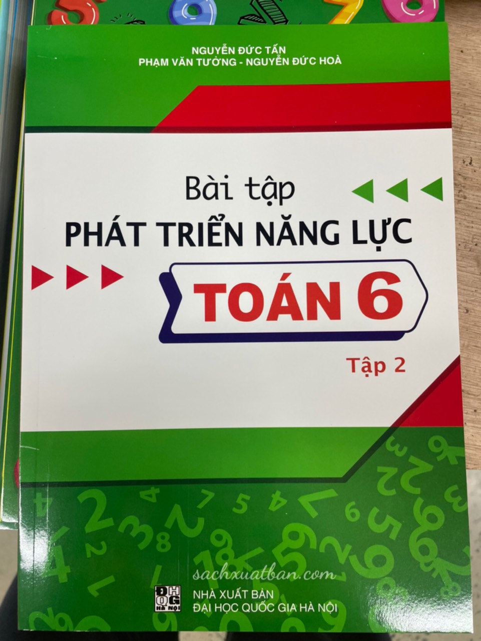 Combo Bài tập phát triển năng lực Toán 6 (Tập 1 + Tập 2)