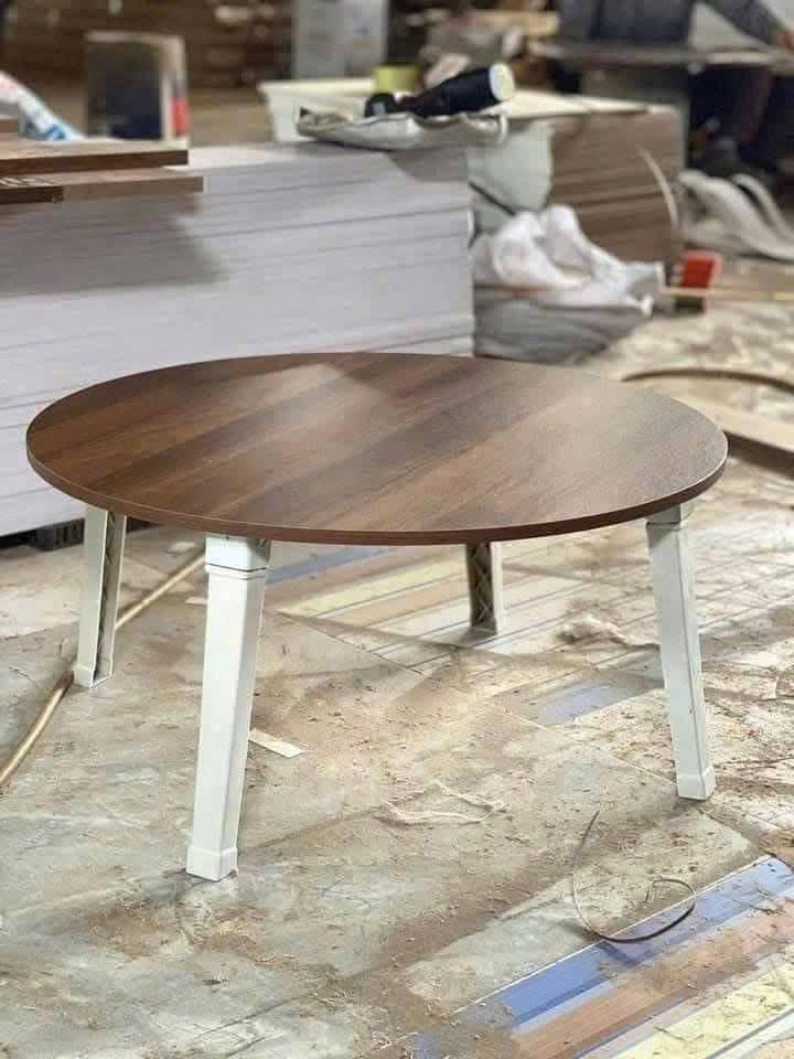 Bàn Tròn Ngồi Bệt Gấp Gọn Tiện Lợi Dễ Dàng Di Chuyển Làm Bàn Decor Siêu Xinh - Giao màu ngẫu nhiên