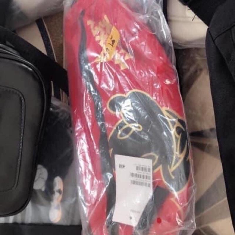 Túi đeo chéo mickey đỏ sale 99k