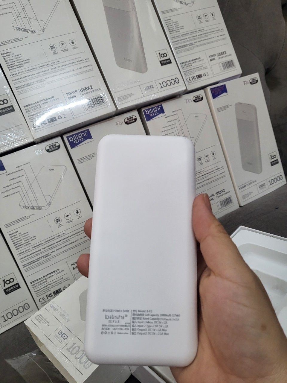 Pin Sạc Dự Phòng Dung Lượng Chuẩn 10000mAh Bilishi B01 Nhỏ Gọn, Tiện Lợi