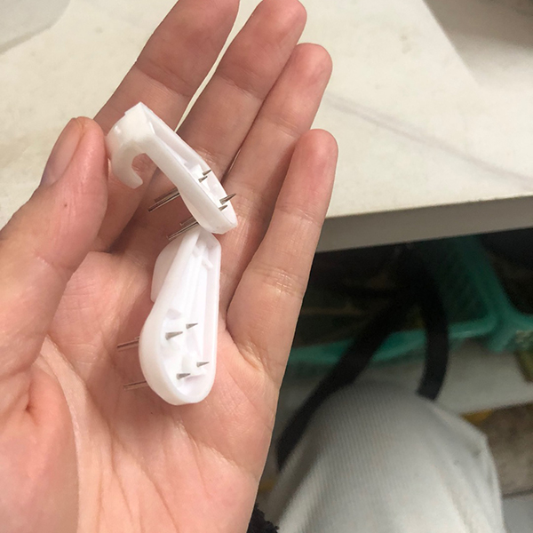 Đinh móc treo tường sử dụng treo tranh, ảnh, vật dụng - Không cần khoang tường