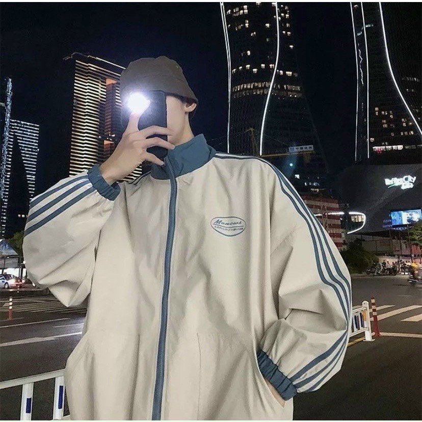 Áo khoác dù form rộng