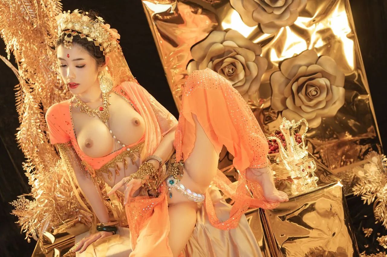 hình cosplay chapter 128 93