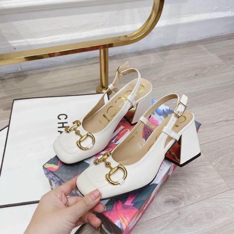 Sandal buty khoá DD gót bọc màu vàng 7cm- giày bít mũi gót vuông phong cách Hàn