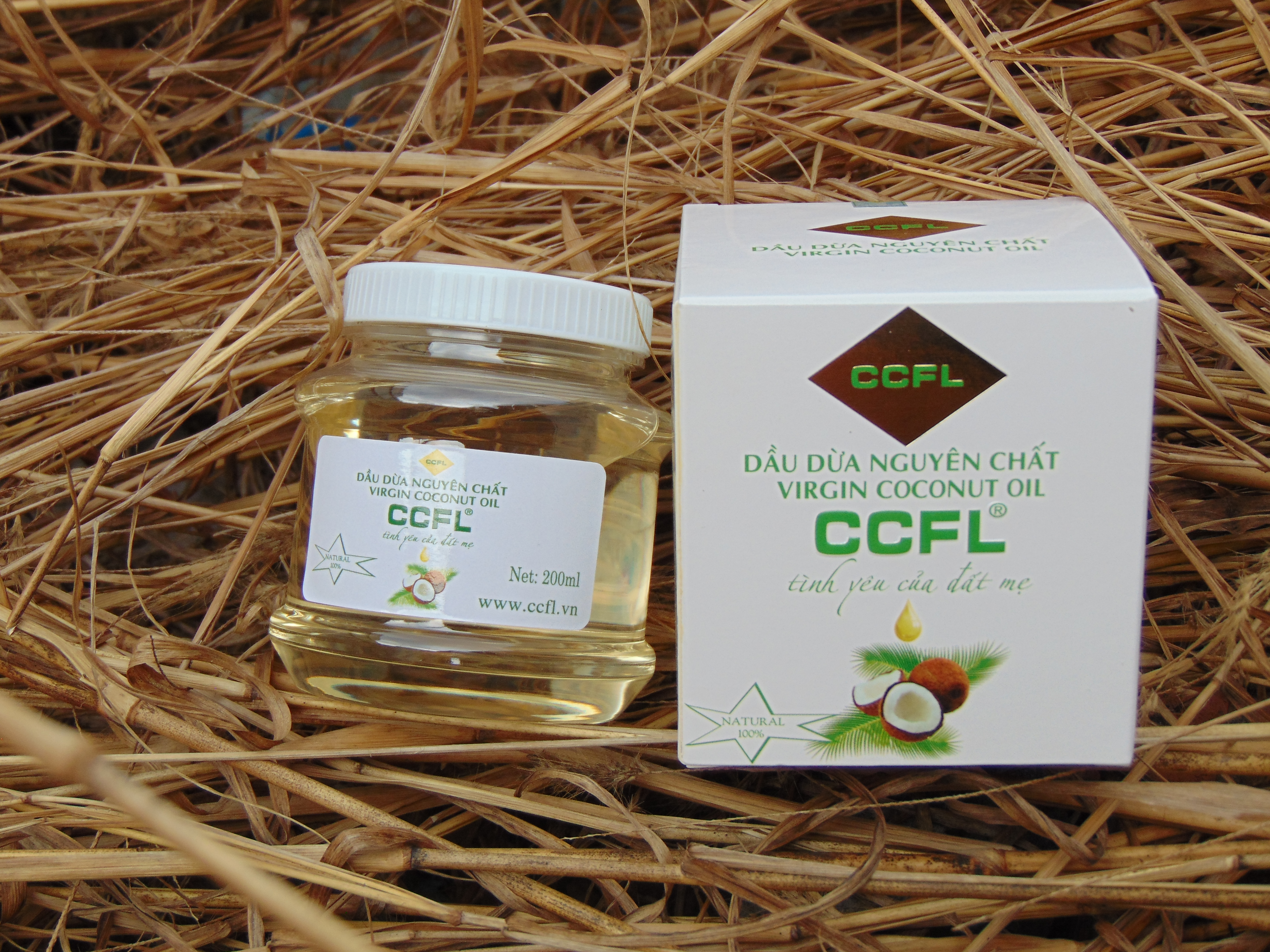 Dầu dừa ccfl , hủ 200 ml , sản phẩm không chứa chất bảo quản, 100% tinh dầu dừa truyền thống.
