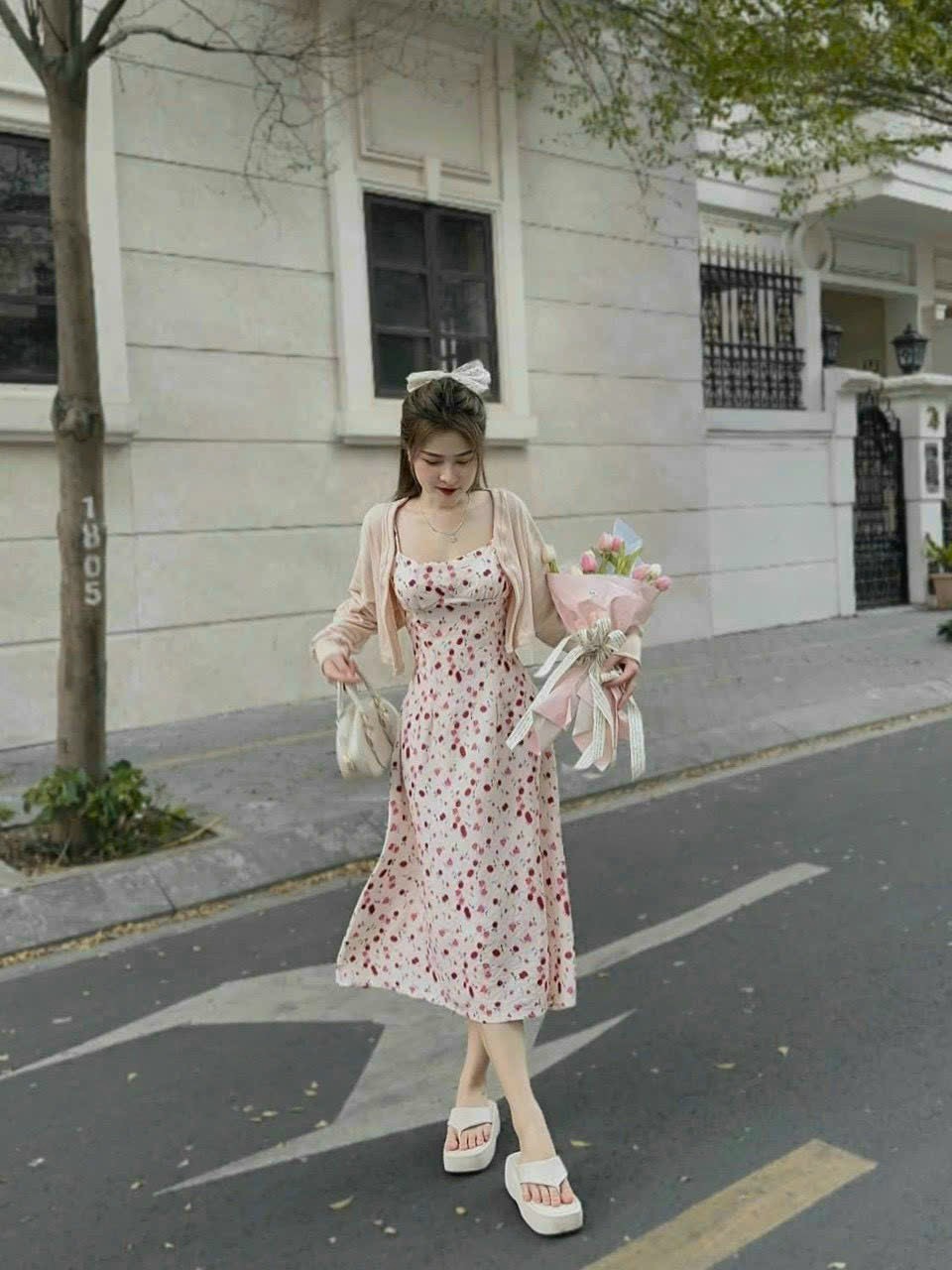 SÉT ĐẦM XỐP HOA KÈM ÁO KHOÁC THUN GÂN TĂM MÀU Y HÌNH