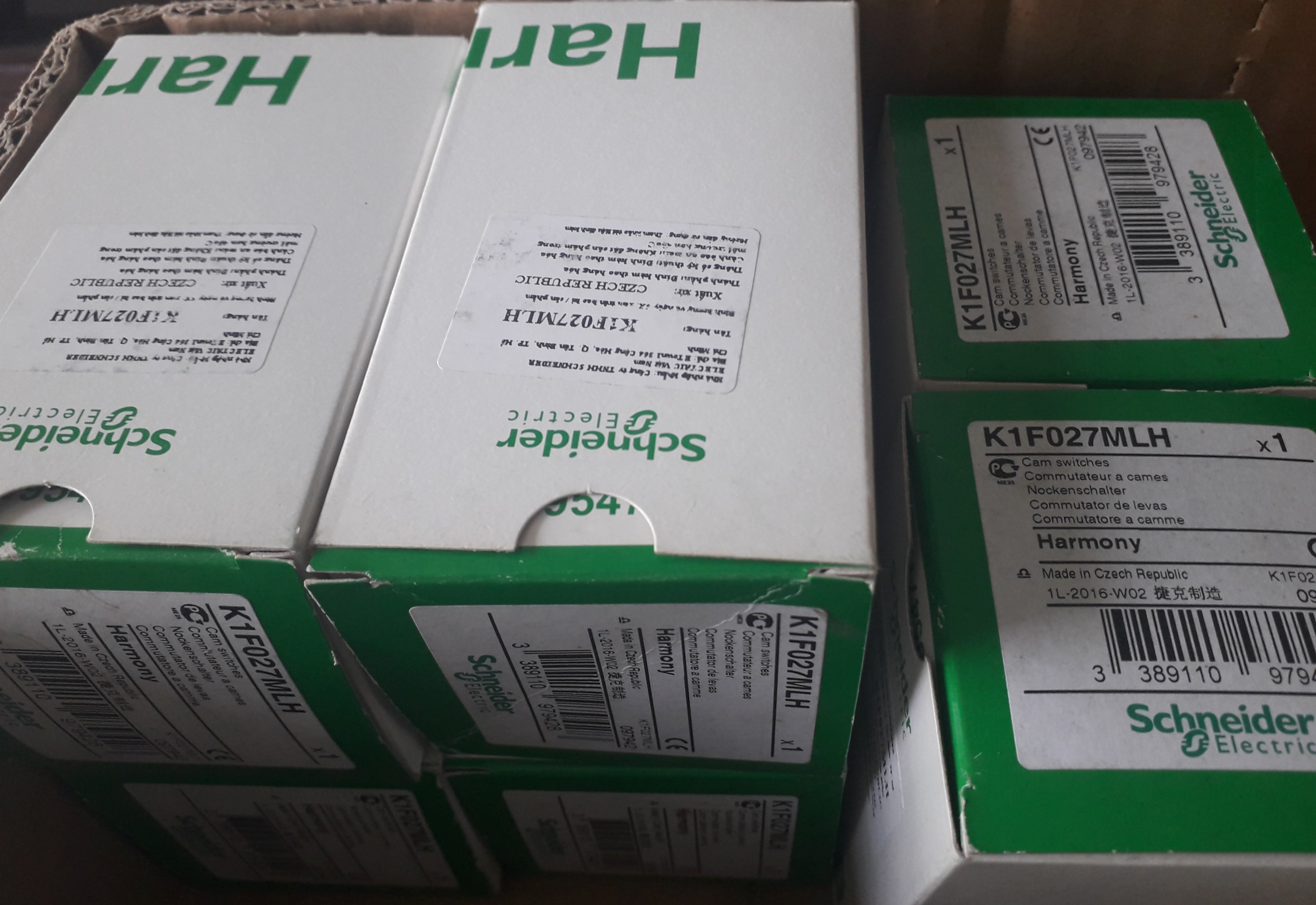 Công tắc chuyển pha K1F027MLH