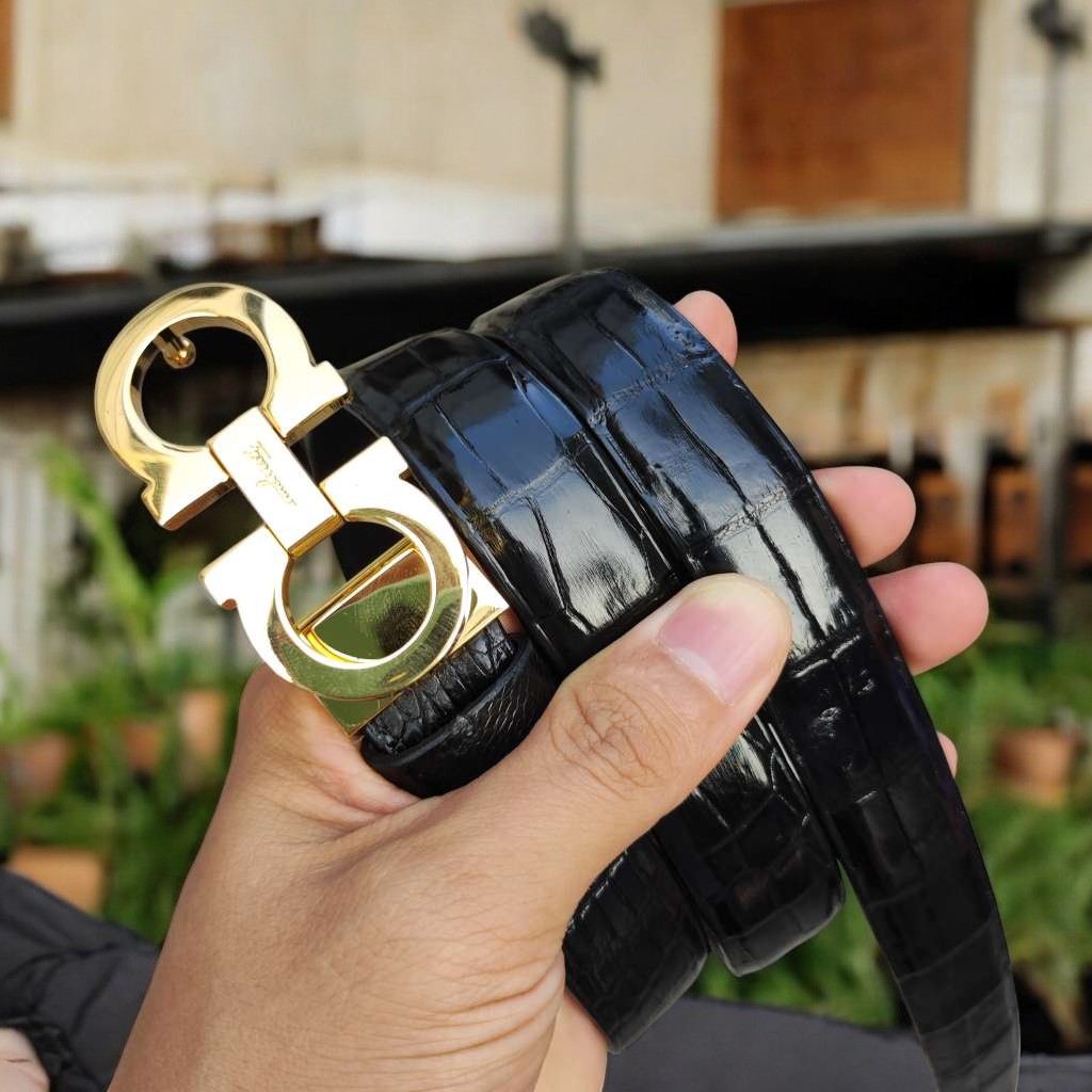 Dây nịt nữ Khóa xịn. Dây liền tấm da bụng cá sấu!