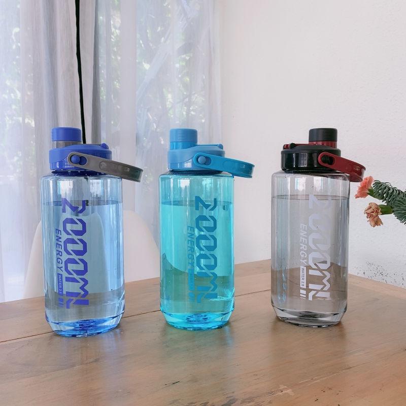 Bình Nước Thể Thao Bằng Nhựa Sức Chứa Lớn Chống Rơi Chống Nổ Có Quai Cầm Dành Cho Nam Và Nữ