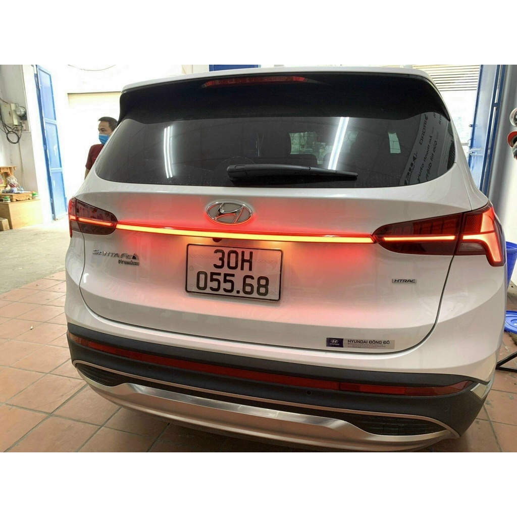 Đèn Led cốp sau xe Hyundai Santafe 2019 - 2022, Led trang trí tay mở cốp