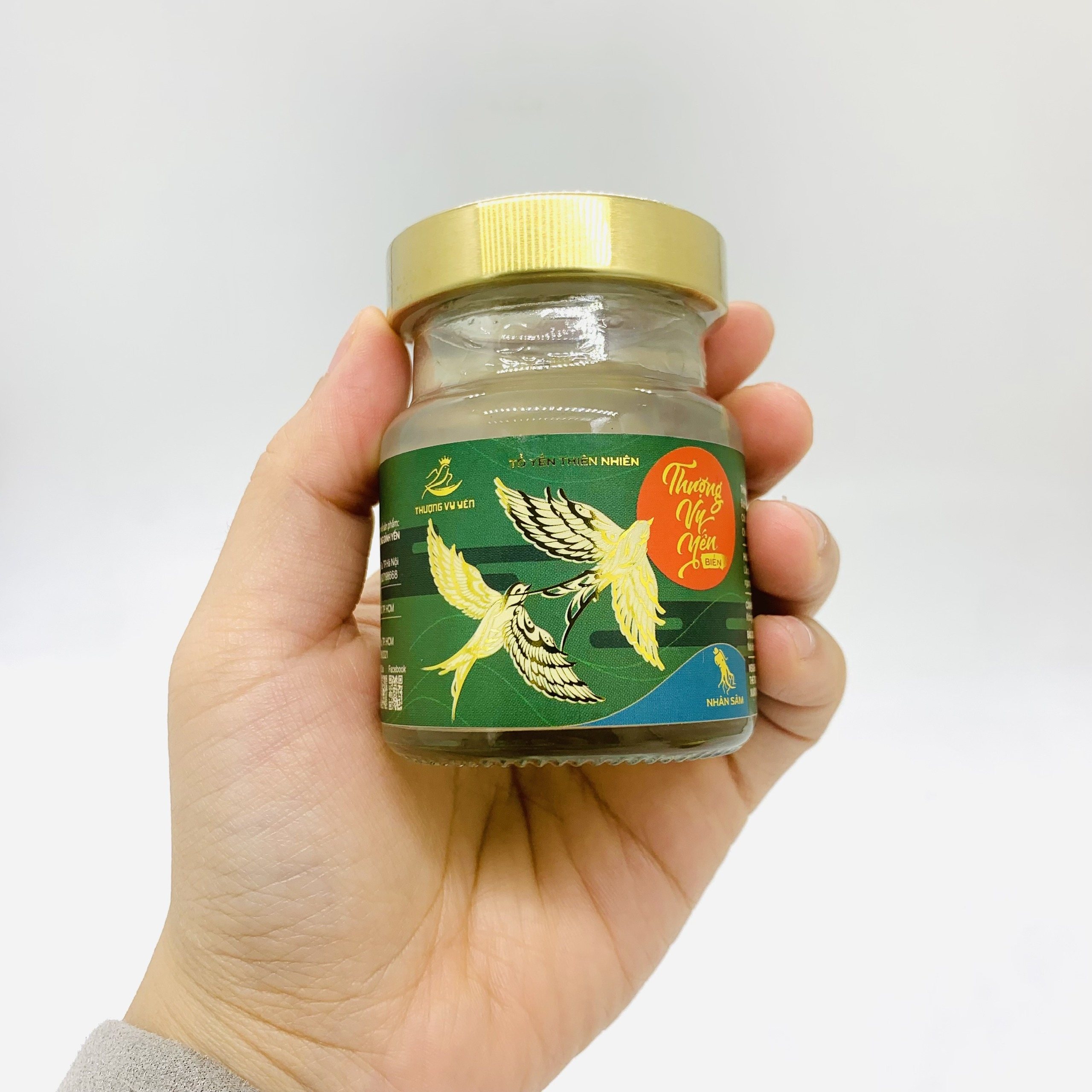 Yến sào cao cấp Thượng Vy Yến Tổ yến chưng sẵn Nhân Sâm- Yến biển chưng sẵn hũ 70ml, 30% yến, bổ dưỡng sức khỏe