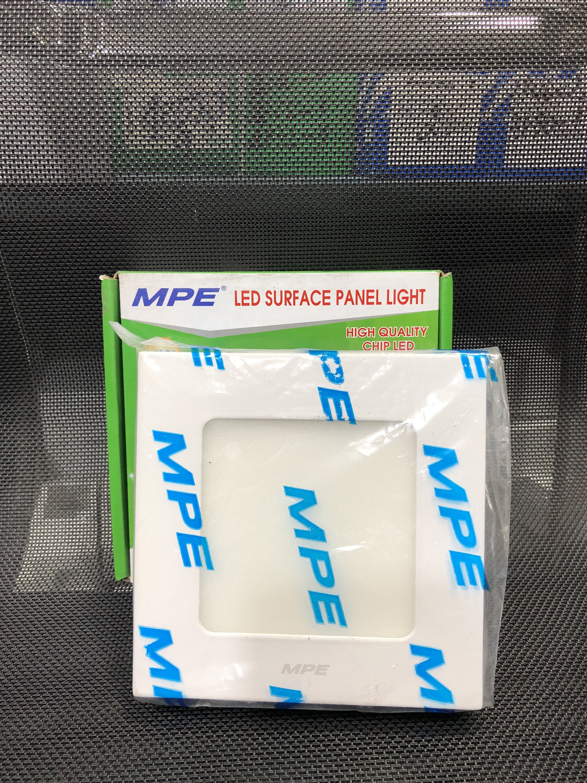 Đèn led panel ốp trần nổi vuông công suất 6W MPE