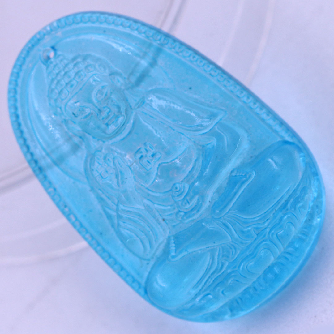 Hình ảnh Dây chuyền inox Phật A Di Đà đá Pha lê xanh biển - Phật hộ mệnh tuổi Tuất, Hợi - Size phù hợp cho nam và nữ