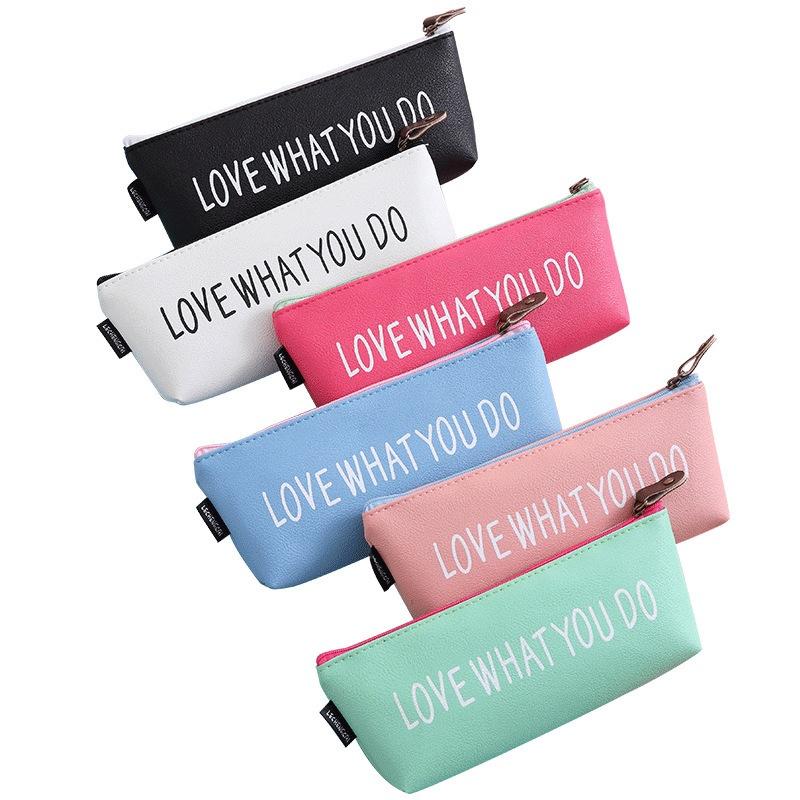 Hộp Đựng Bút Học Sinh Bằng Da Chống Thấm Nước Love What You Do BU16