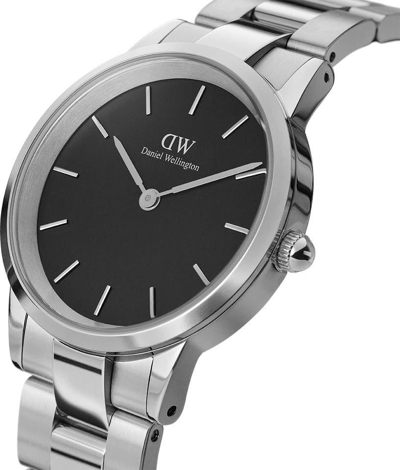 Đồng hồ nữ Daniel Wellington Iconic Link Silver Black 32mm DW00100206