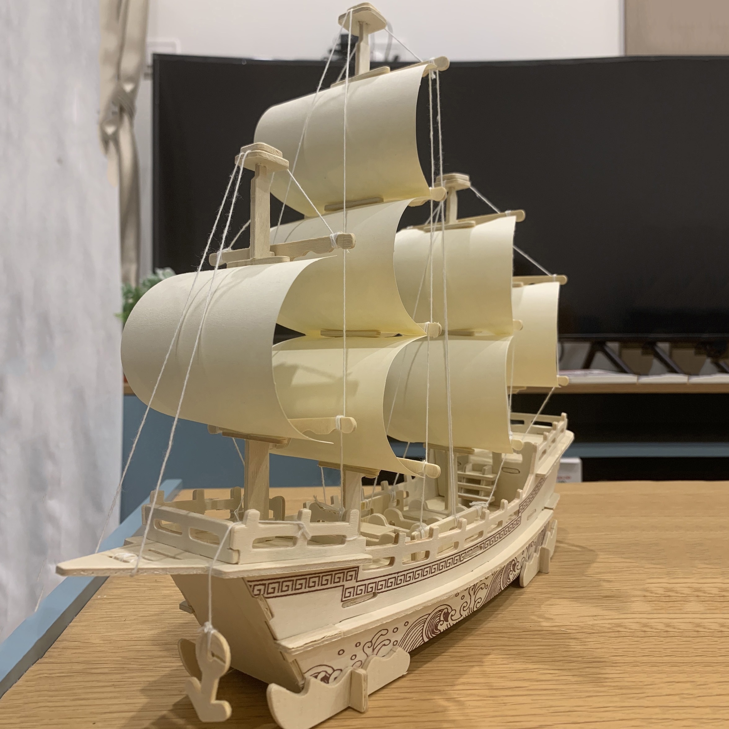 Đồ chơi lắp ráp gỗ 3D Mô hình Thuyền Thương Gia Merchant Ship
