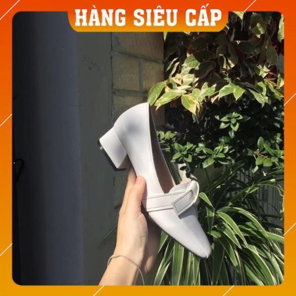 Giày đẹp