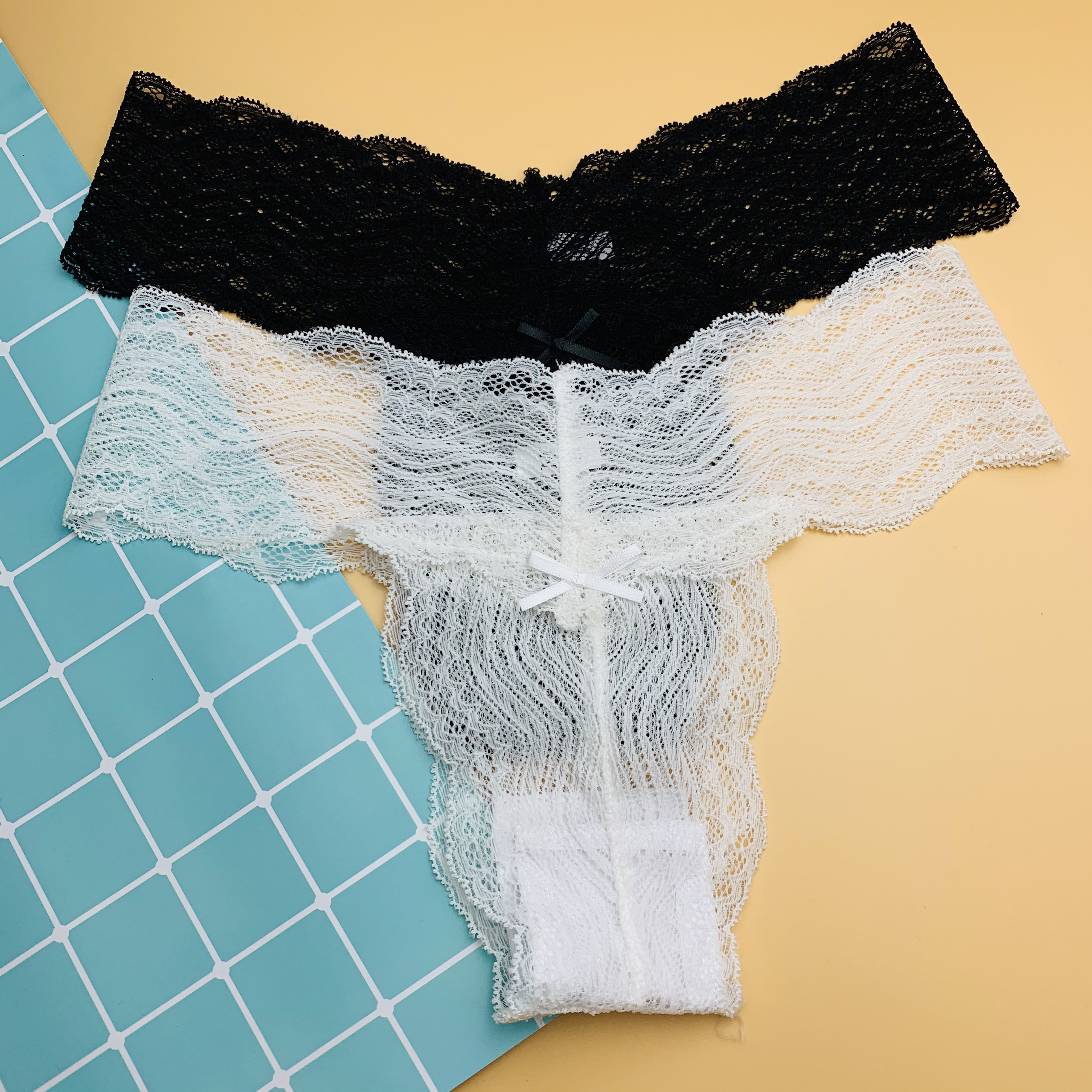 Combo 10 Quần Lót Ren Thun Co Dãn Sexy - 5 trắng 5 đen