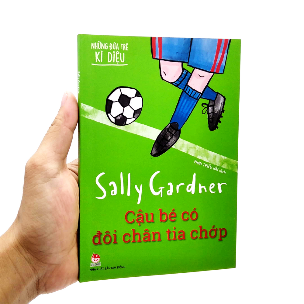 Những Đứa Trẻ Kì Diệu - Cậu Bé Có Đôi Chân Tia Chớp