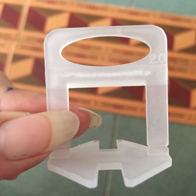 Bộ 400 ke gồm: 100 ke nêm và 300 ke móc cân bằng ốp lát gạch tùy chọn kích thước từ 1mm đến 2mm