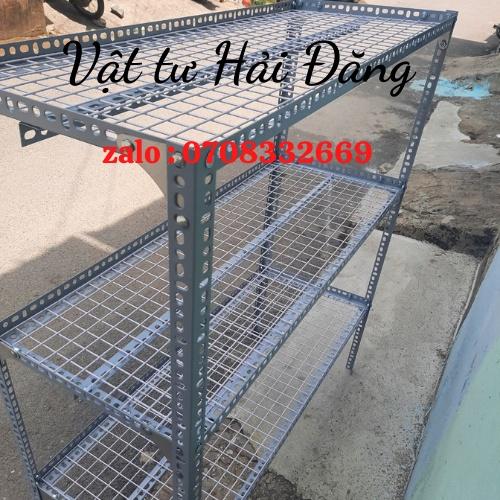 Kệ sắt v lỗ 3 TẦNG Kệ vỉ lưới sắt ô vuông ,DÀI CAO NHIỀU KÍCH THƯỚC LỰA CHỌN