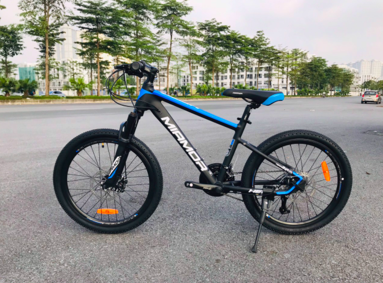 XE ĐẠP ĐỊA HÌNH MTB MIAMOR HERO SIZE 22-2022 ĐEN XANH DƯƠNG