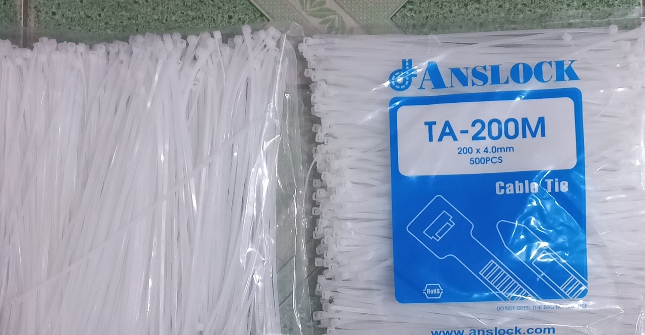 DÂY THÍT NHỰA 20cm
