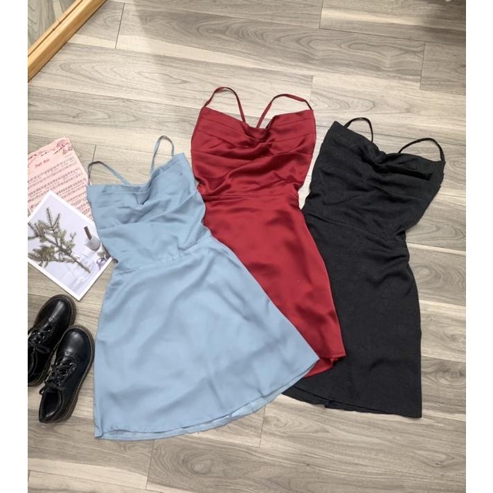 Váy phi xoè cổ đổ hở lưng