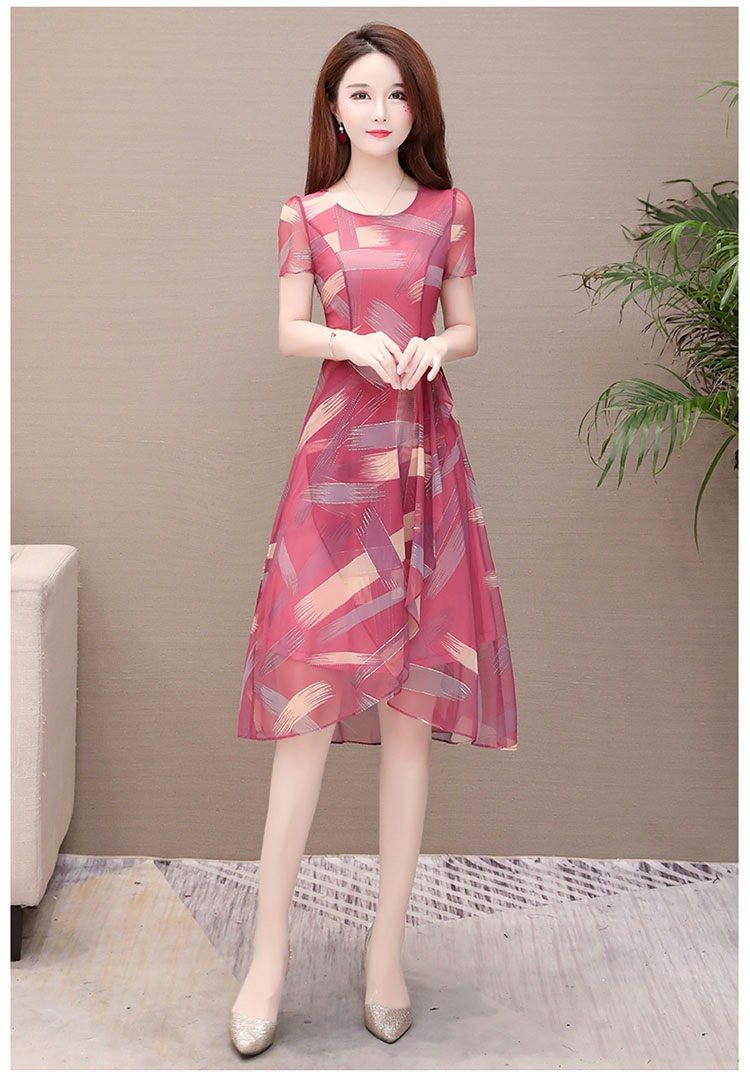Đầm xoè vintage đắp chéo sắc xuân dạo phố in 3D cao cấp
