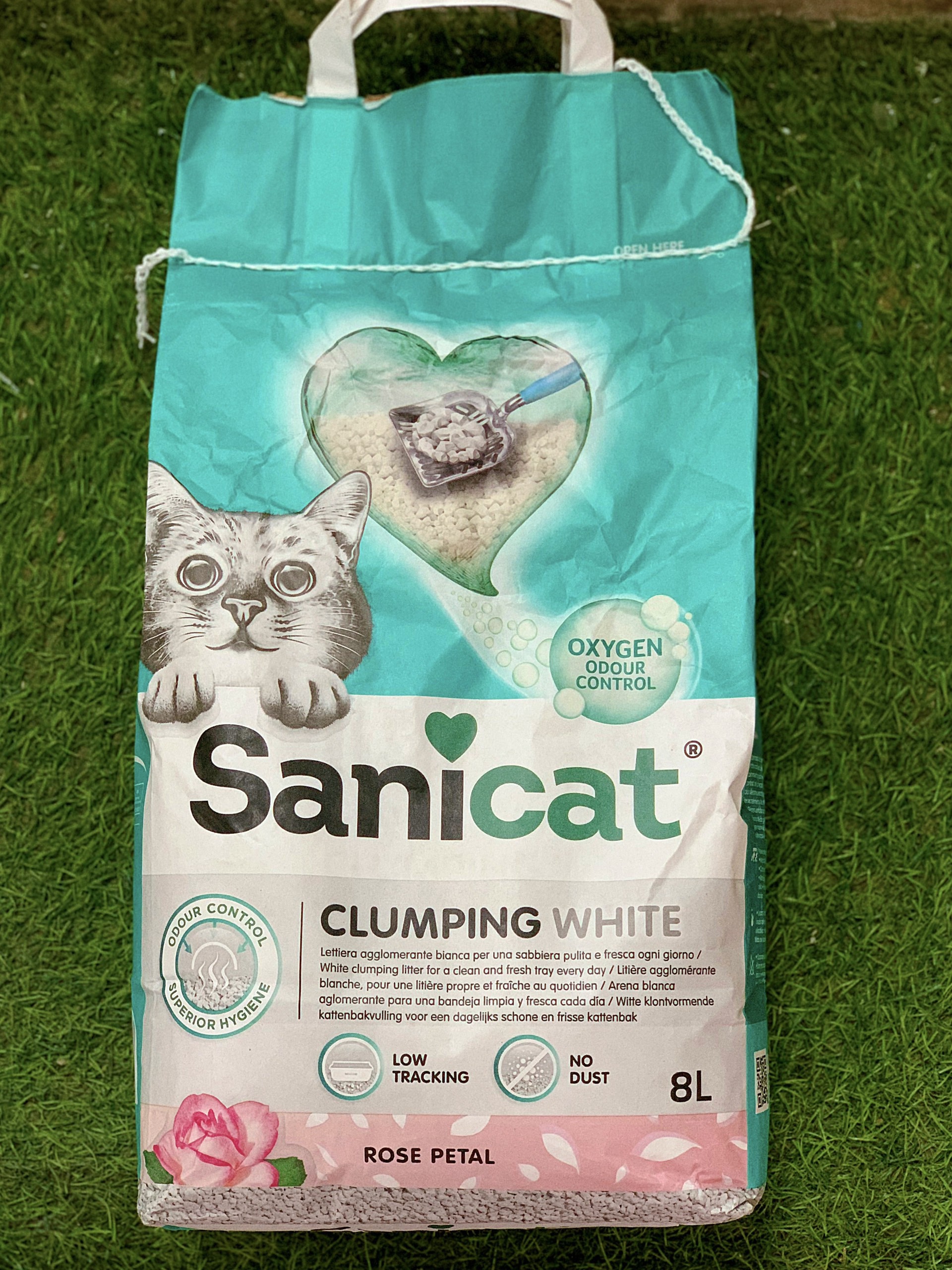 Cát vệ sinh cho mèo sanicat