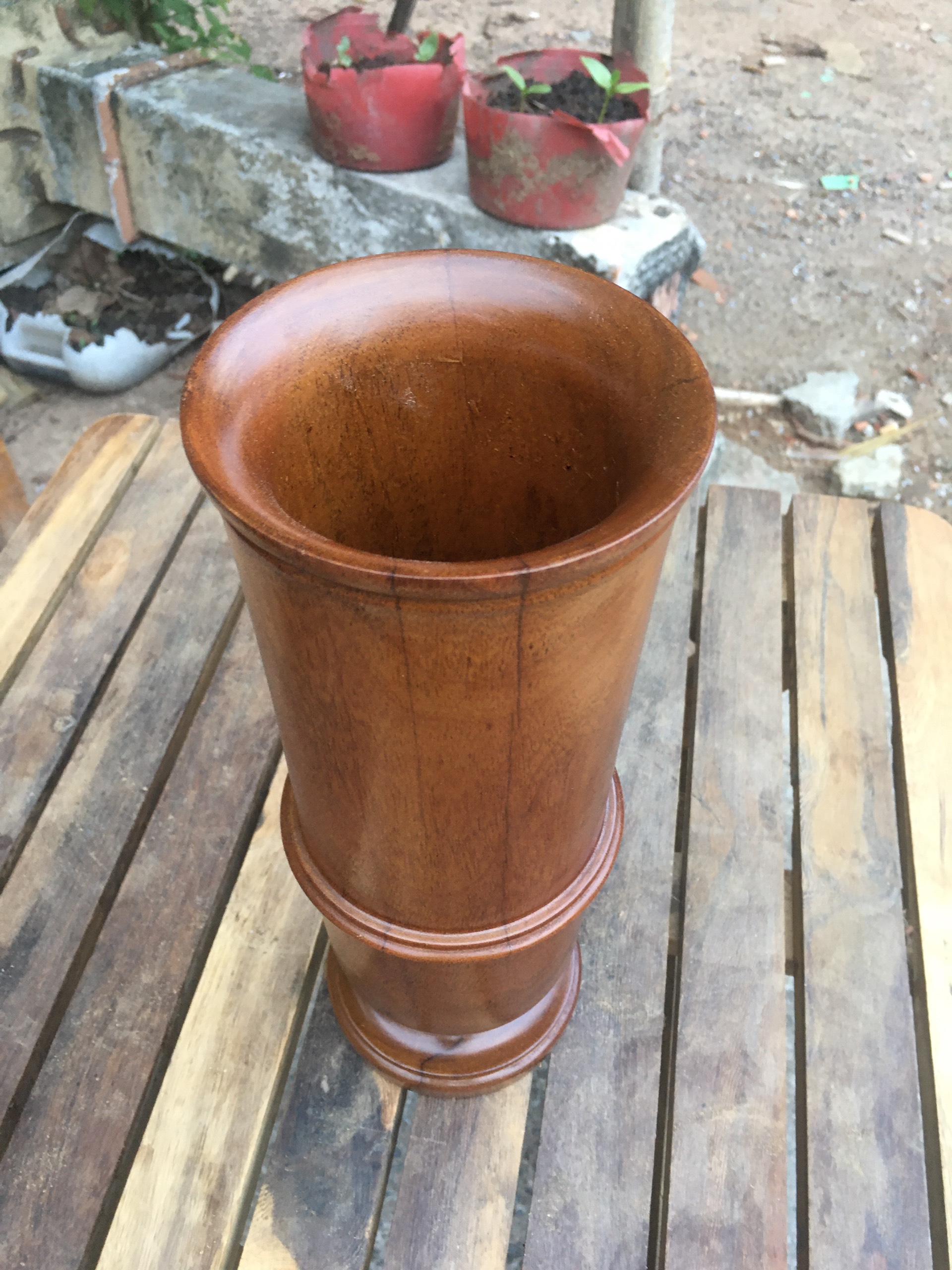 Bình hoa gỗ Hương, Gõ đỏ cao 27cm