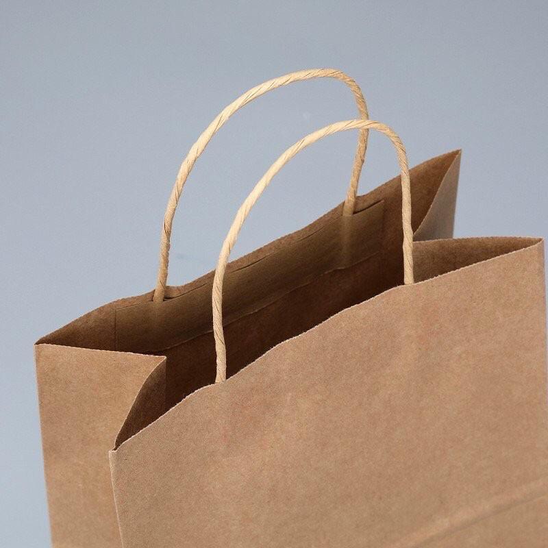 25 Túi giấy có quai số 4