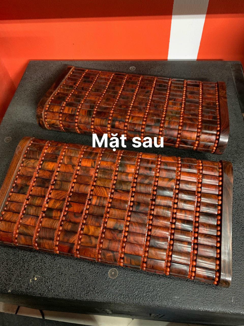Gối Công Thái Học - Gối Hạt Gỗ Trắc Kích thước 36cmx24cmx8cm/4cm