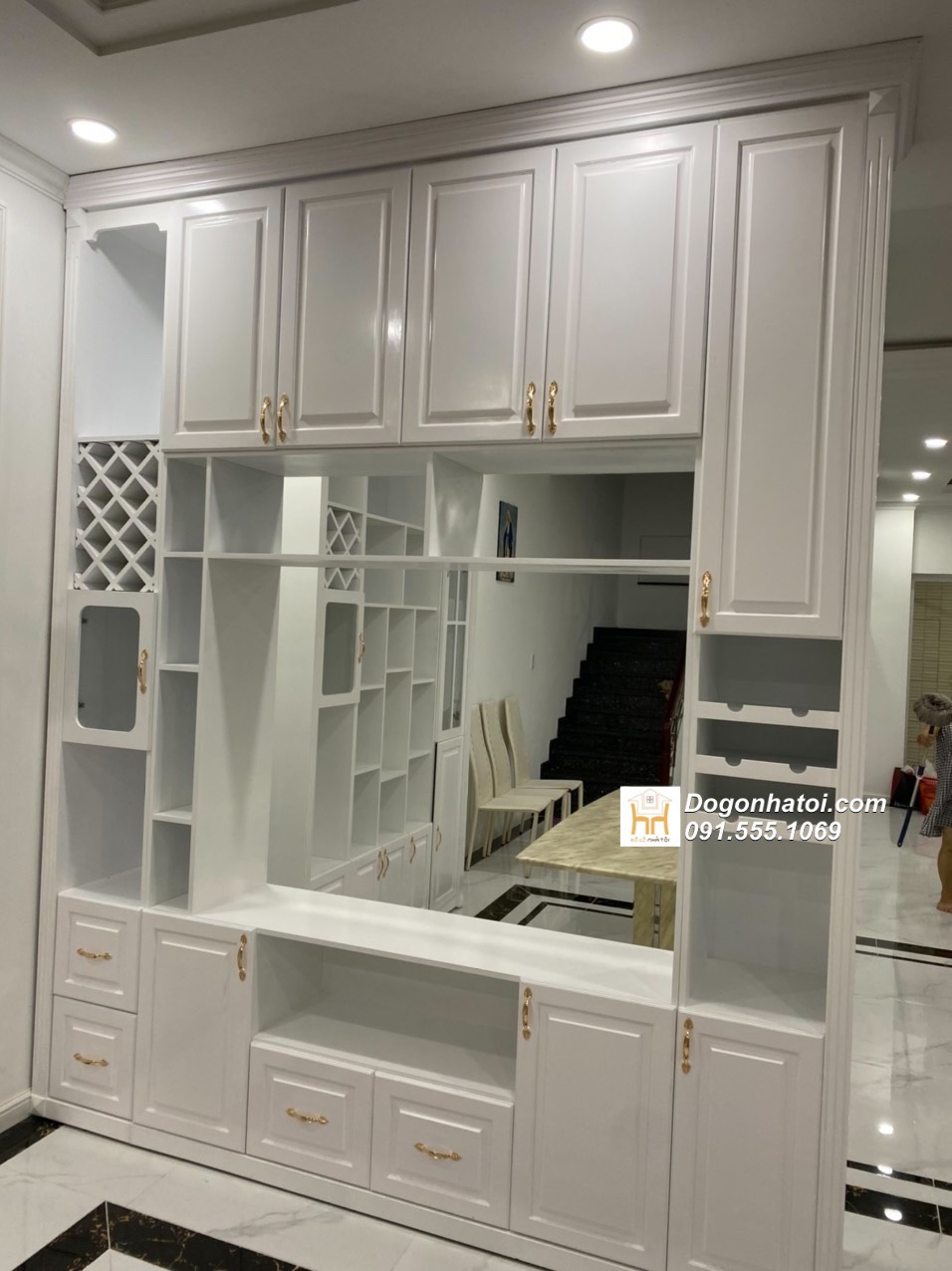 Kệ Tivi Phòng Khách Kết Hợp Tủ Rượu Hiện Đại 2m4 X 2m6 - TR615
