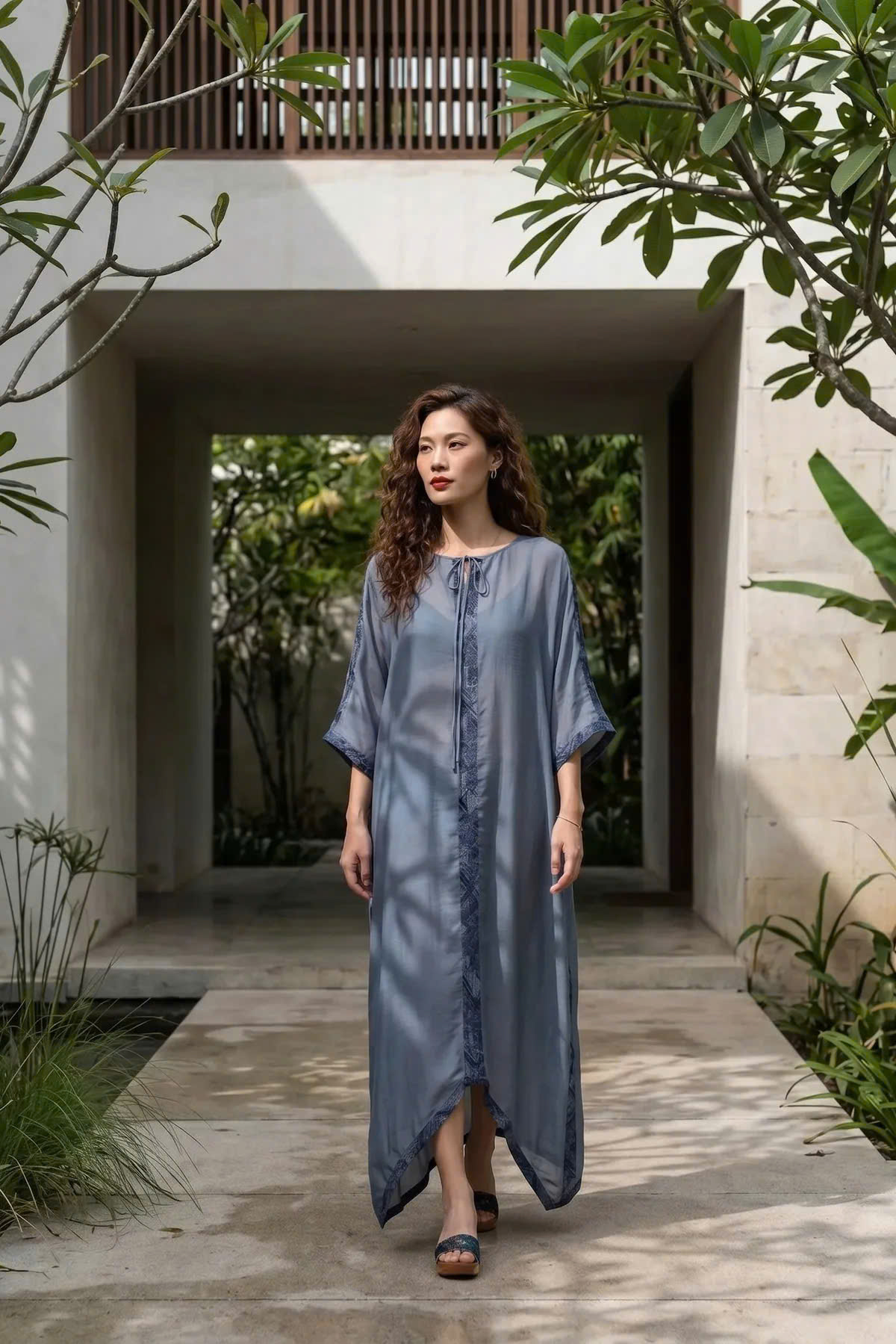 Đầm Suông Dài Kaftan Xanh Phối Hoạ Tiết Lam Vũ Dre240 thời trang Hity