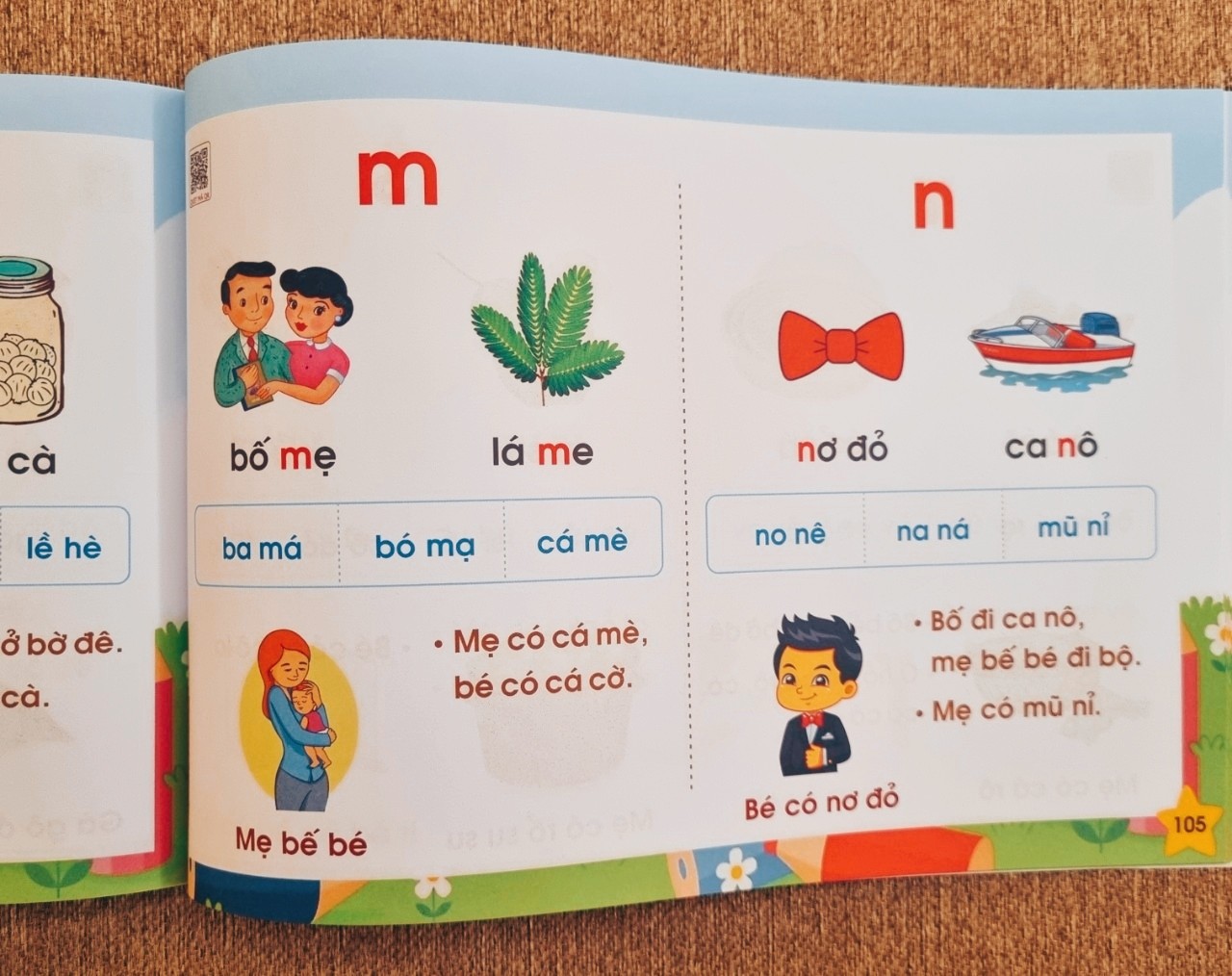 Combo Vở Tập Đánh Vần Tiếng Việt Phiên Bản Mới Nhất 2023 + 42 Thẻ Học Flashcard Giúp Phát Triển Trí Não, Tăng Khả Năng Học Hỏi Cho Bé - Tặng 1 chiếc bút chì hoạt hình