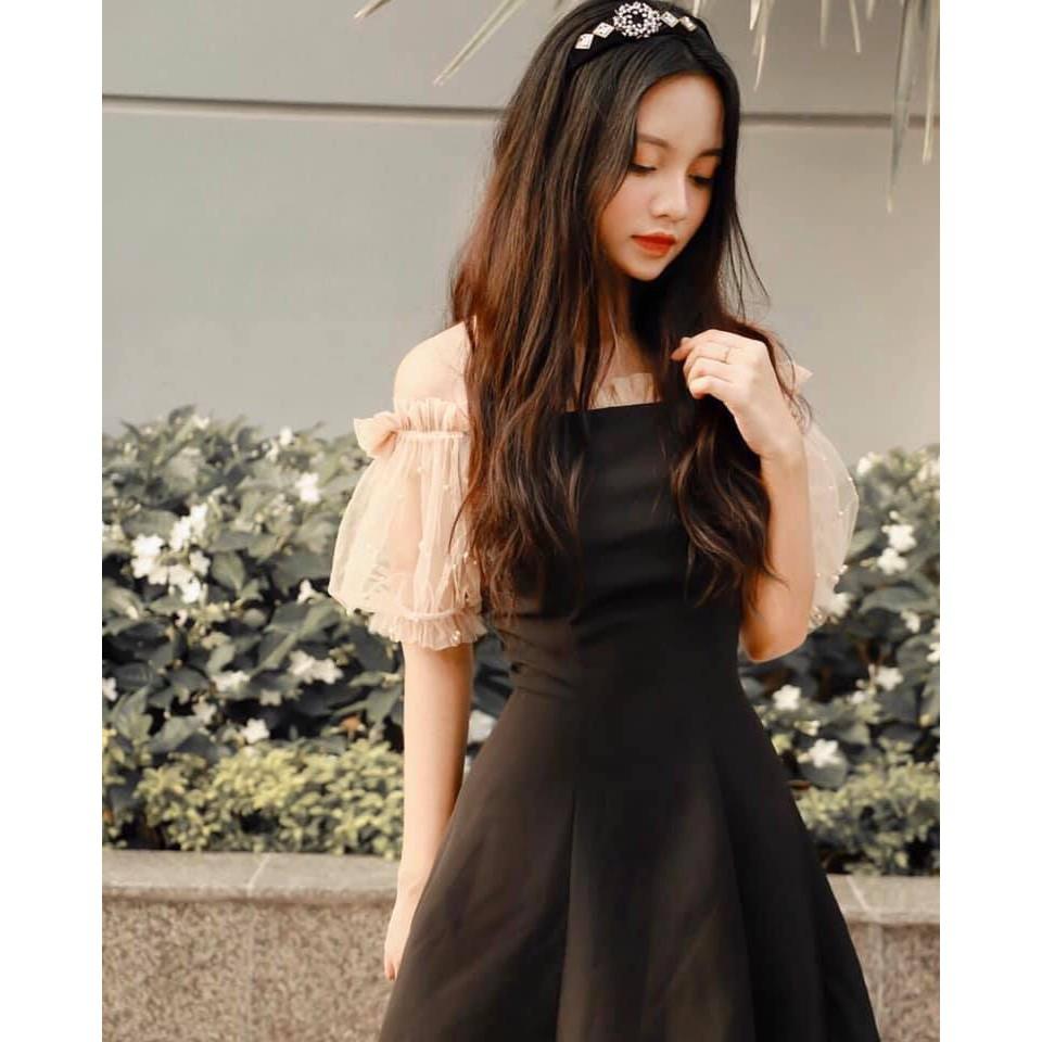 ĐẦM TRỄ VAI TAY LƯỚI NGỌC