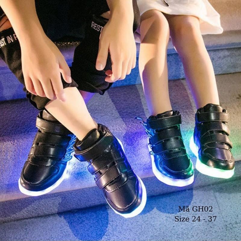 Giày phát sáng cánh thiên thần cho bé trai bé gái 2 - 12 tuổi GE75 dáng snearker cá tính da mềm sạc USB thông minh