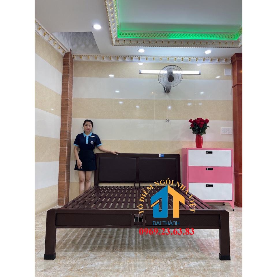 Giường sắt kiểu gỗ nhiều mẫu 1m6x2m