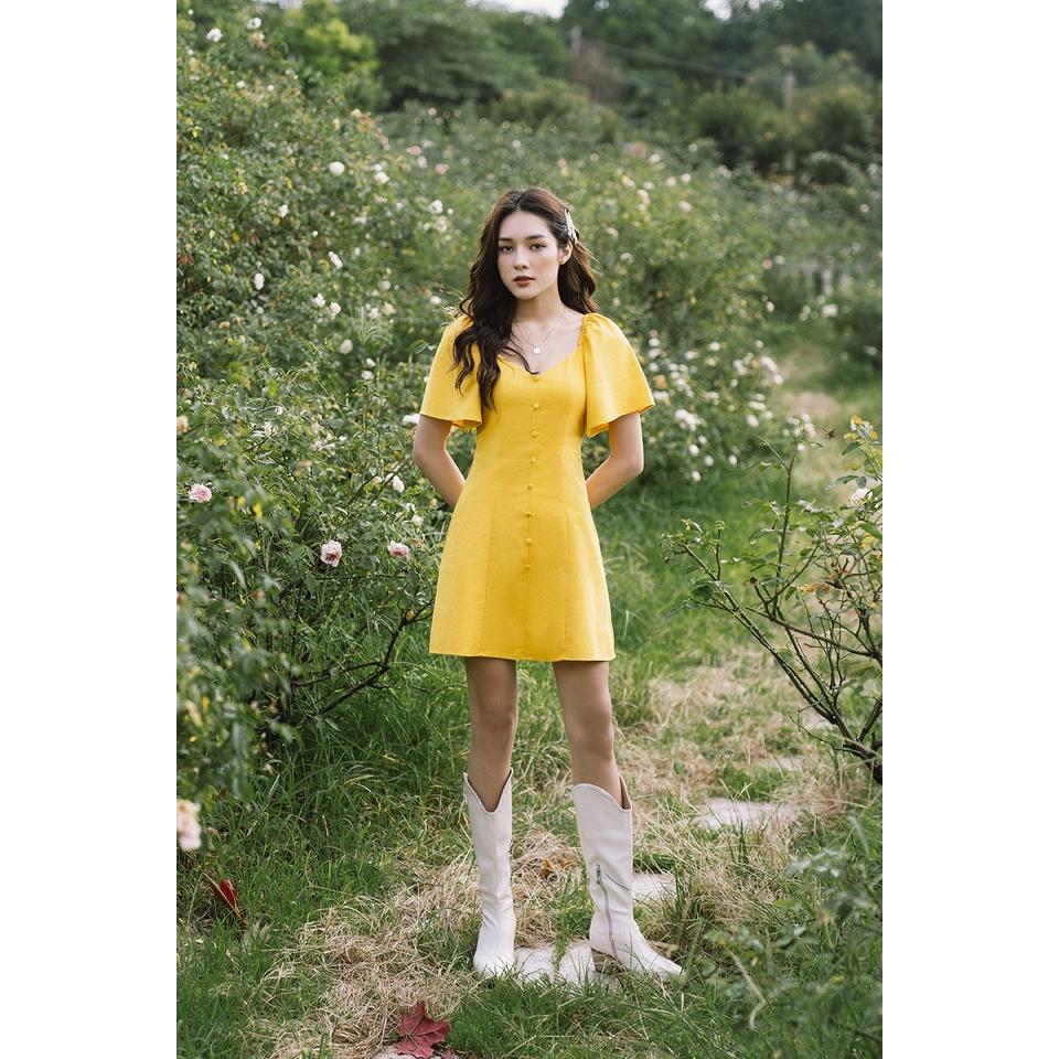 Đầm Sunny tay bồng nhẹ màu vàng