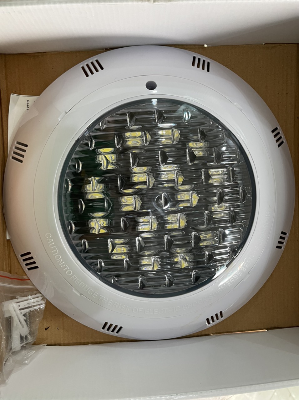 Đèn Led Hồ Bơi Ánh Sáng trắng 4000K 18W-12V/24V Vỏ Nhựa