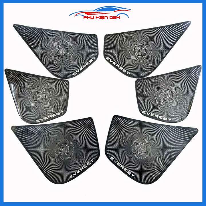 Bộ ốp màng loa vân Titan cho xe Everest 2016-2017-2018-2019-2020-2021-2022 chống xước trang trí nội thất ô tô